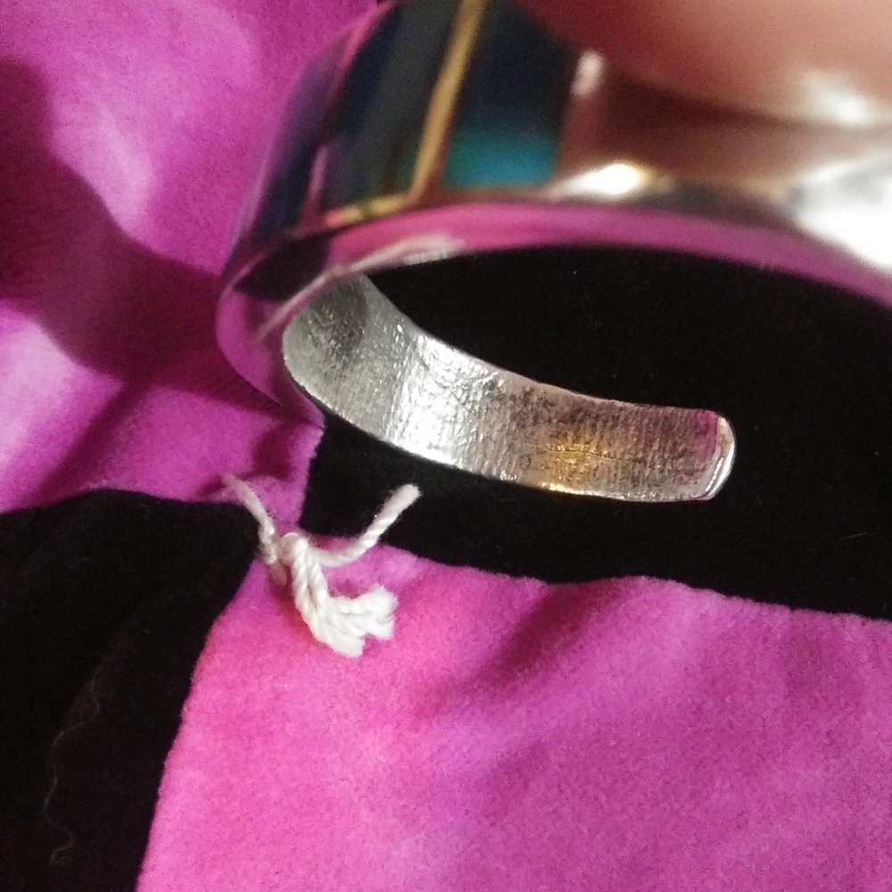 Vintage Heavy Sterling and Turquoise bangle - Picture 5 of 7